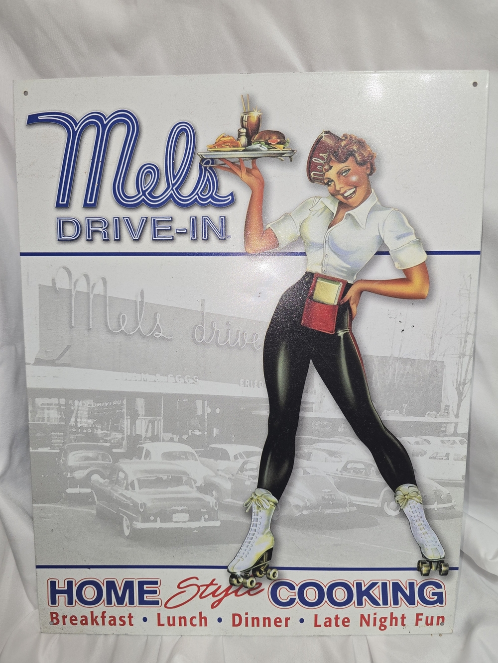 Retro Roller Server Wall Art - White, Black, Blue